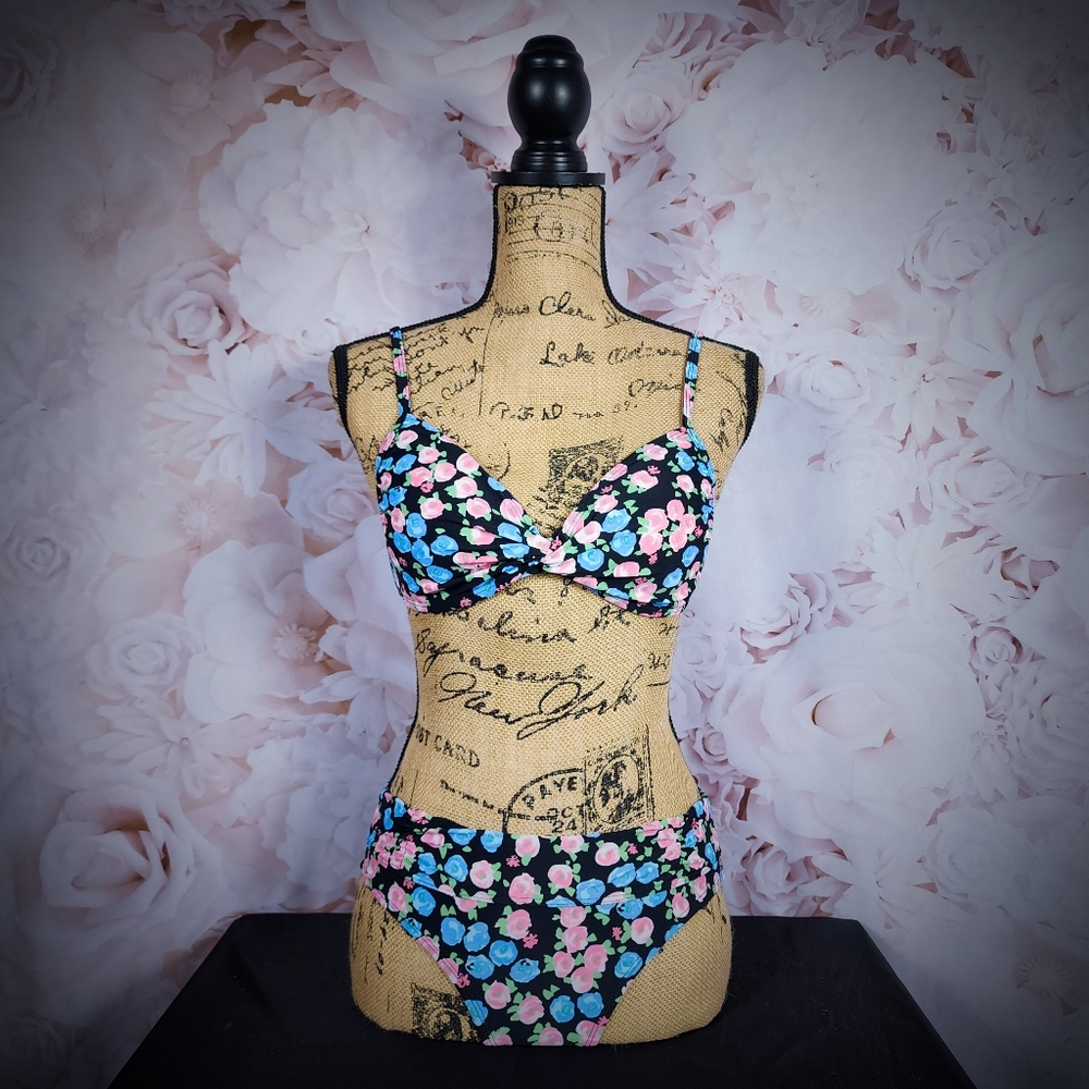 Pink and Blue Floral Wireless Twist Top Bikini Set